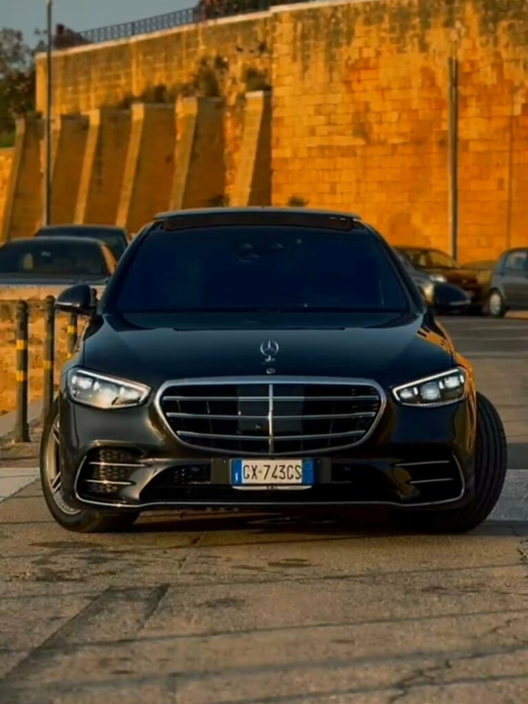 Mercedes-Benz Classe S vista anteriore
